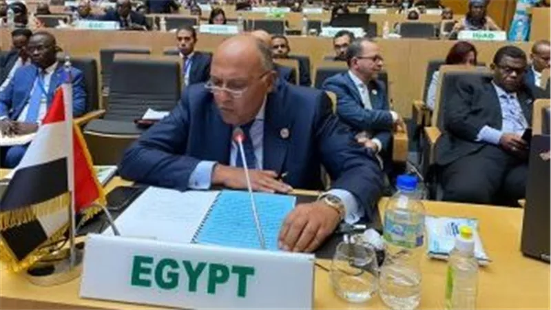 وزير الخارجية يتوجه إلى سوريا وتركيا لبحث تقديم العون للمتضررين من الزلزال غدا
