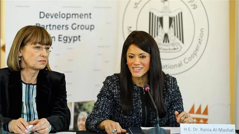 وزيرة التعاون الدولي: مؤتمر المناخ شهد توقيع 12 وثيقة تعاون بين مصر وشركاء التنمية