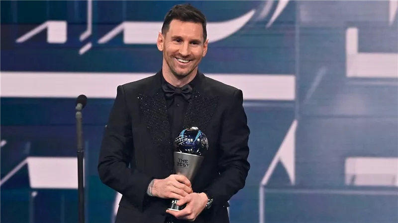 على طريقة رونالدو.. اتحاد جدة السعودي يتقدم بعرض مادي ضخم لضم ميسي
