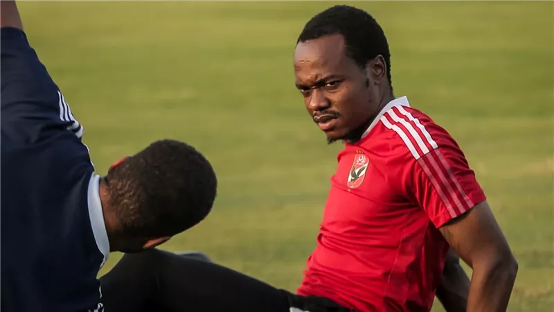 دوري أبطال أفريقيا.. تاو وشريف يقودان هجوم الأهلي أمام القطن