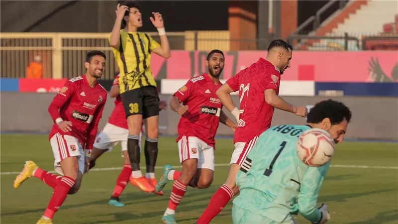 في شوط قوي.. الأهلي يتقدم على المقاولون العرب بثنائية في الدوري