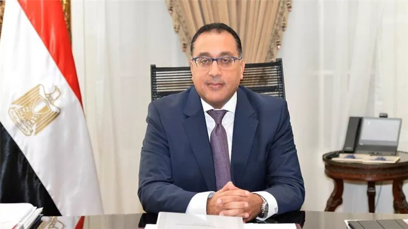مدبولي يستعرض تقريرًا حول جهود جهاز تنمية المشروعات الصغيرة خلال الفترة (2014 – 2022) 
