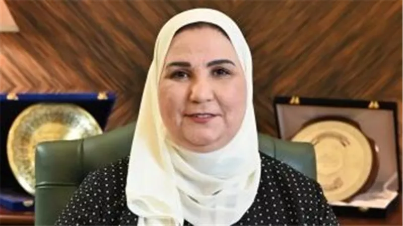 وزيرة التضامن: تعاطى المواد المخدرة أبرز أسباب عدم القدرة على العمل نتيجه تدهور صحة المتعاطي  
