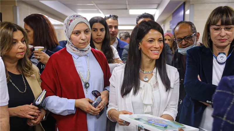 المشاط والمنسق المقيم للأمم المتحدة تتفقدان وحدة طب الأسرة ومركز شباب البيارة بأسوان