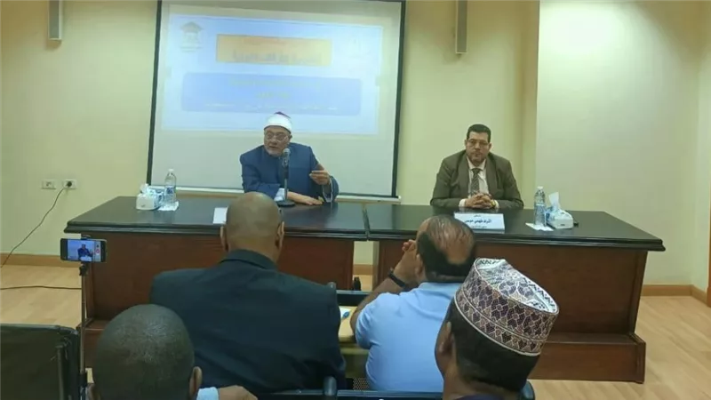 خالد الجندي يلتقي بمقدمي البرامج باذاعات وتليفزيونات التعاون الإسلامي