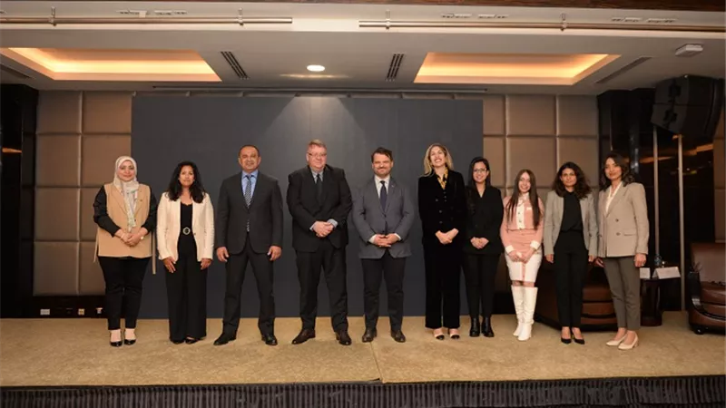 منظمة العمل الدولية ووزاة التخطيط تطلقان دراسة عن الفجوة في الأجور