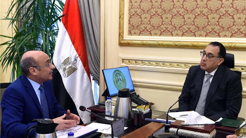 رئيس الوزراء يلتقى وزير العدل لمتابعة معدلات تنفيذ قرارات اللجنة الوزارية لفض منازعات الاستثمار