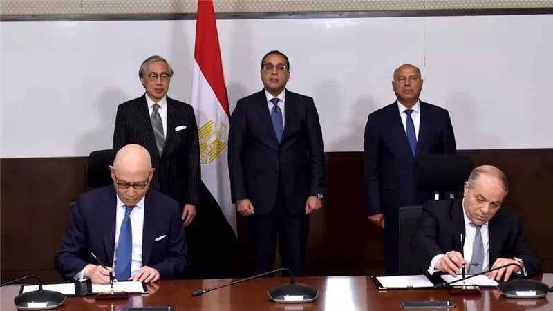 مدبولي: توجيهات الرئيس بتكثيف الجهود لتعظيم الاستفادة من الموقع الجغرافي الفريد لمصر