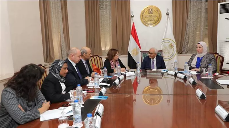 وزير التربية والتعليم يلتقى الأمين العام للمجلس القومي للطفولة والأمومة