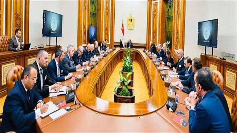 لمزيد من التعاون الاقتصادي.. الرئيس السيسي يستقبل وفدًا إيطاليًا رفيع المستوى 