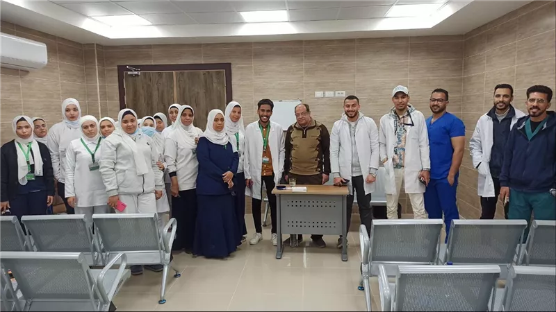 ختام فعاليات الدورة التدريبية للأطباء والتمريض بالسويس
