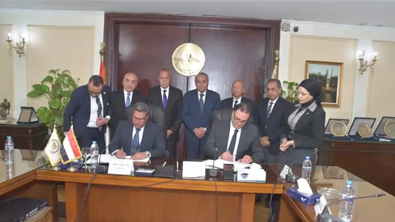 توقيع بروتوكول بين وزارة التموين ممثلة في الشركة العامة لتجارة ‏الجملة ومحافظة القليوبية