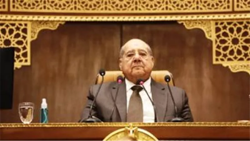رئيس 