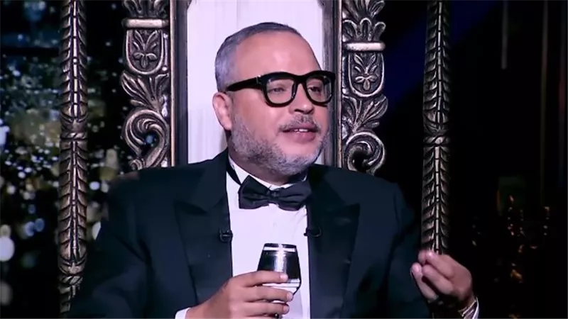 تامر عبد المنعم: أنا حقيقي مولود وفي بوقي معلقة دهب