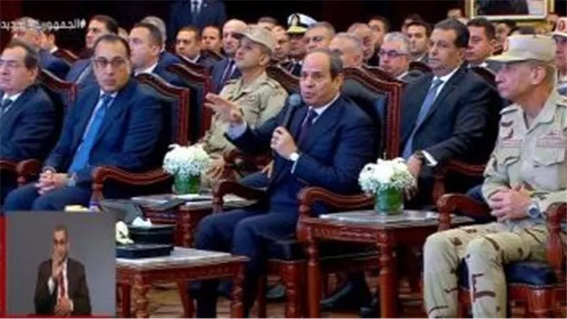 الرئيس السيسي: بنسابق الزمن علشان 3.5 مليون فدان يدخلوا الخدمة فى أسرع وقت