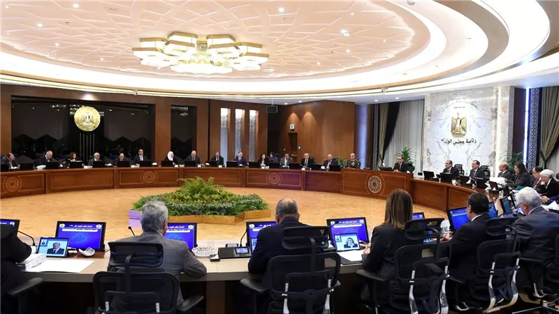 الحكومة توافق على تمويل إنشاء الخط الأول لشبكة القطار الكهربائي السريع