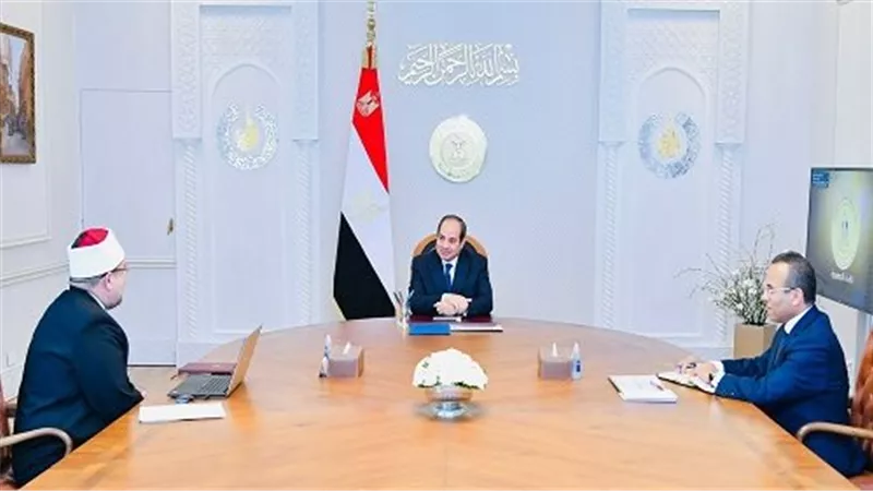شاهد.. نشاط الرئيس السيسي اليوم