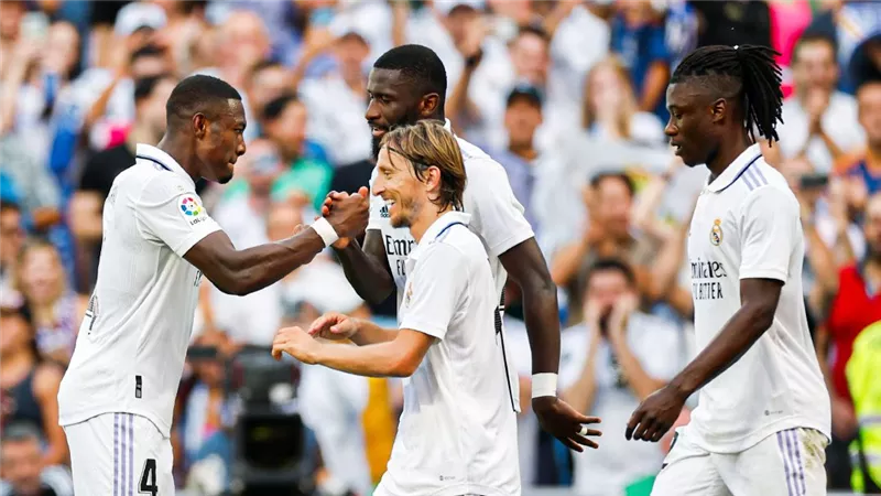 غياب ميندي 6 أسابيع.. ريال مدريد يبدأ الاستعداد للكلاسيكو بعودة روديجير