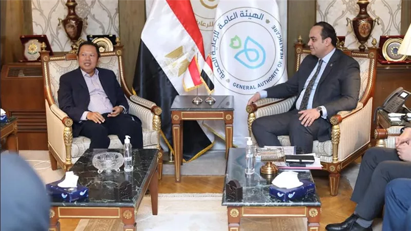 السبكي يستقبل وفد رفيع المستوى من أمانة مجلس الوزراء وهيئة التأمين الصحي الإجتماعي بإندونيسيا 