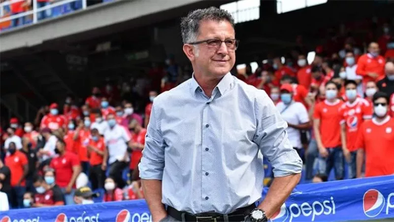 بعد التعاقد مع أوسوريو.. بالأسماء تشكيل الجهاز الفني الجديد لنادي الزمالك