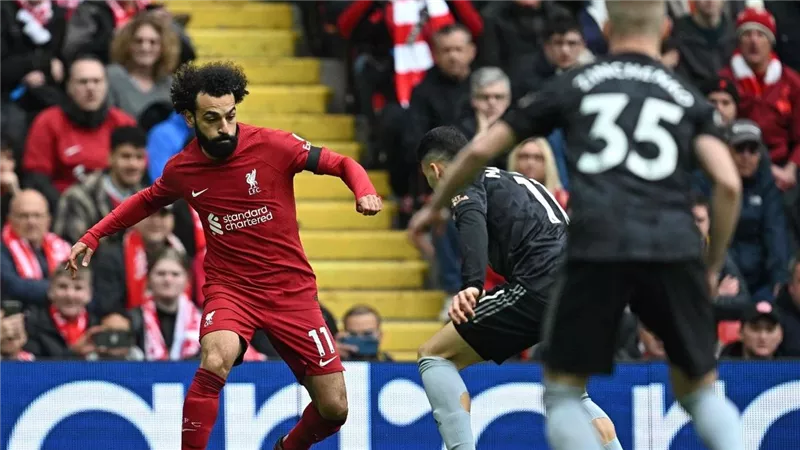 صلاح يسجل.. في ريمونتادا ليفربول أمام أرسنال في الدوري الإنجليزي