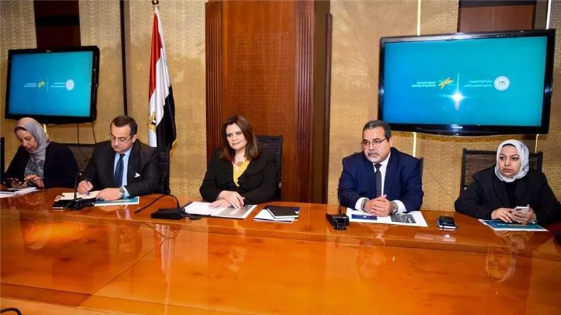 وزيرة الهجرة تلتقي الملحق العمالي السعودي