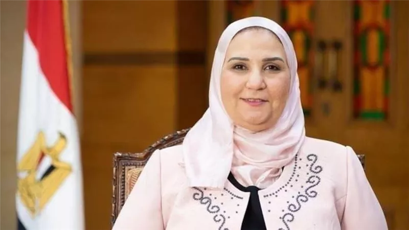 وزيرة التضامن تعلن تقديم المؤسسة العامة للتكافل الاجتماعي مساعدات مالية وعينية إلى 30 ألف أسرة 