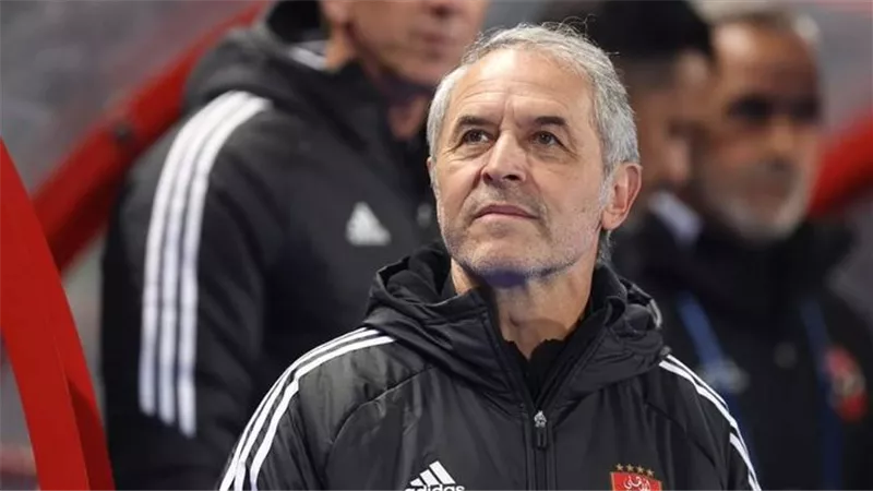 بسبب الزمالك..كولر يتقدم بطلب جديد إلى إدارة الأهلي
