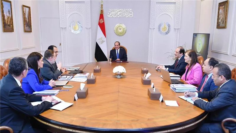 الرئيس السيسي يستعرض الموقف الحالي للاقتصاد العالمي