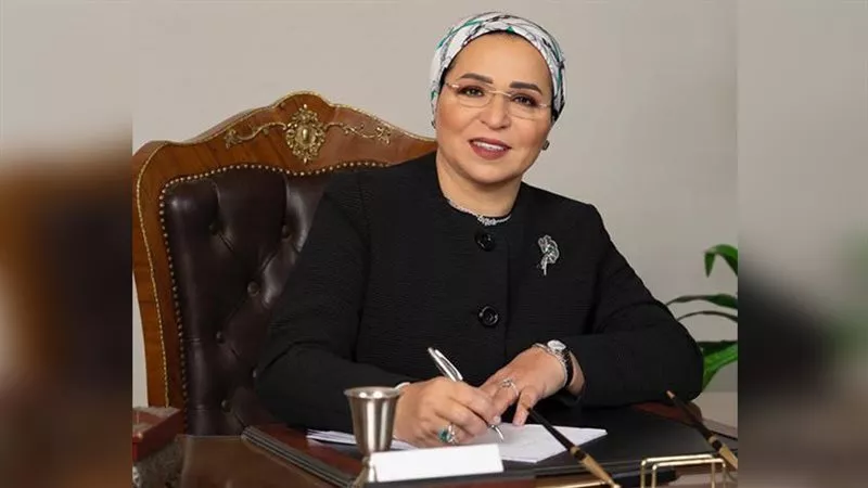 قرينة الرئيس السيسي تهنئ الشعب المصري بمناسبة عيد الفطر المبارك