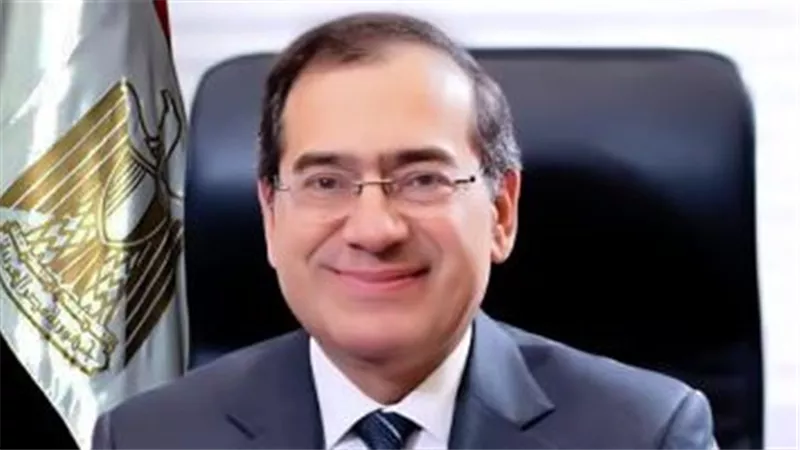 وزيرالبترول: تحويل 500 ألف سيارة للغاز الطبيعى حتى مارس 2023