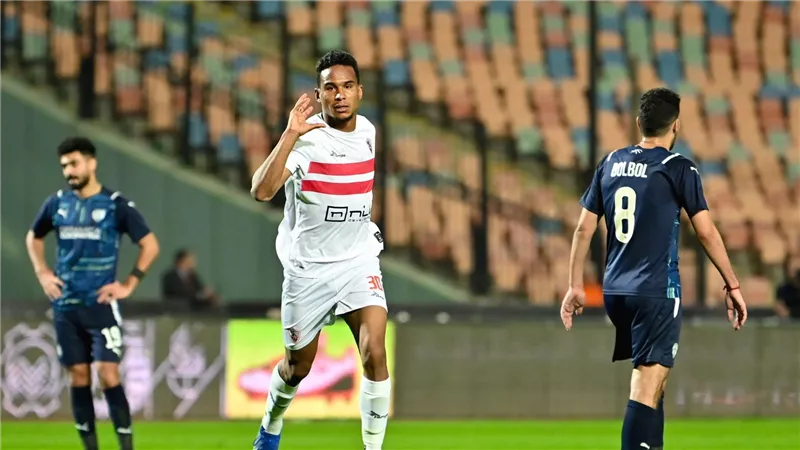 الزمالك يتقدم على سيراميكا برأسية الجزيري في الشوط الأول