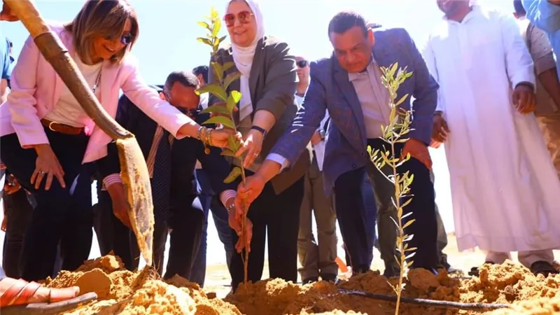 وزيرة التضامن الاجتماعي تفتتح مشروع محطة تحلية  قبر عمير بمركز الشيخ زويد