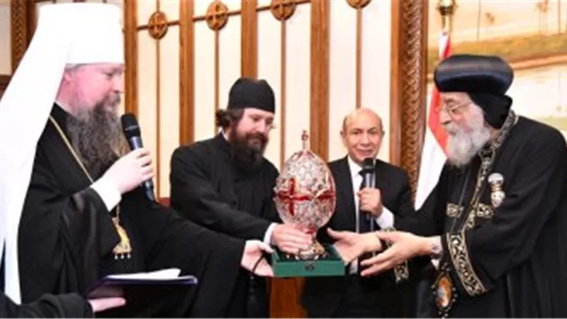 البابا تواضروس يستقبل وفدا رهبانيا روسيا بالمقر الباباوى