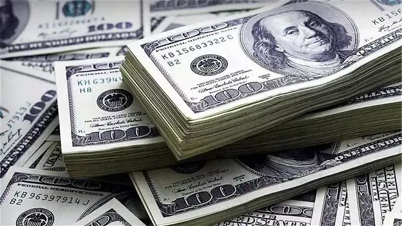 أسعار الذهب والدولار اليوم الإثنين 1 مايو 2023