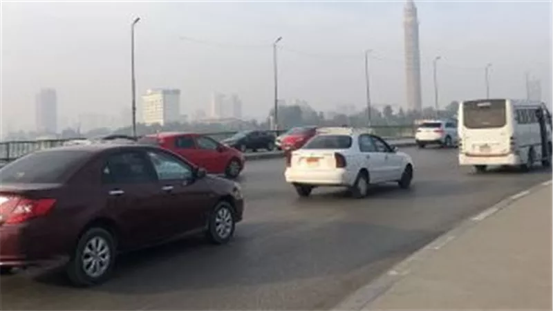 سيولة مرورية لحركة السيارات بمحاور القاهرة والجيزة
