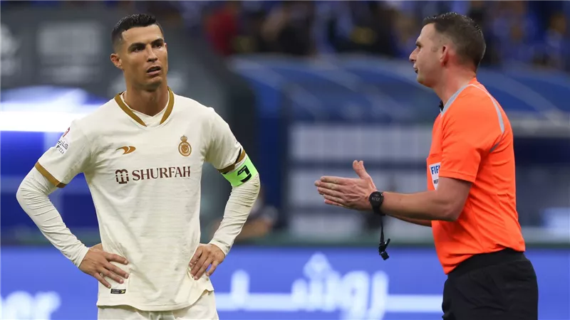 بسبب جماهير الهلال.. كريستيانو رونالدو مهدد بالإيقاف