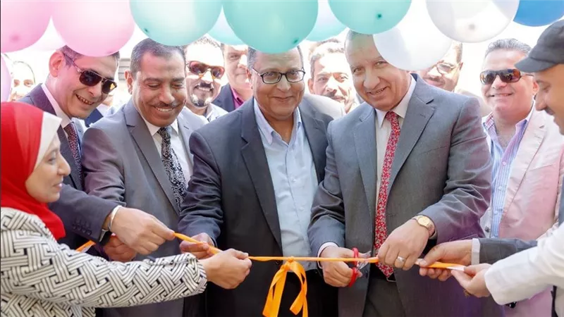  الشرقاوي يفتتح معرض التربية الفنية بجامعة السويس