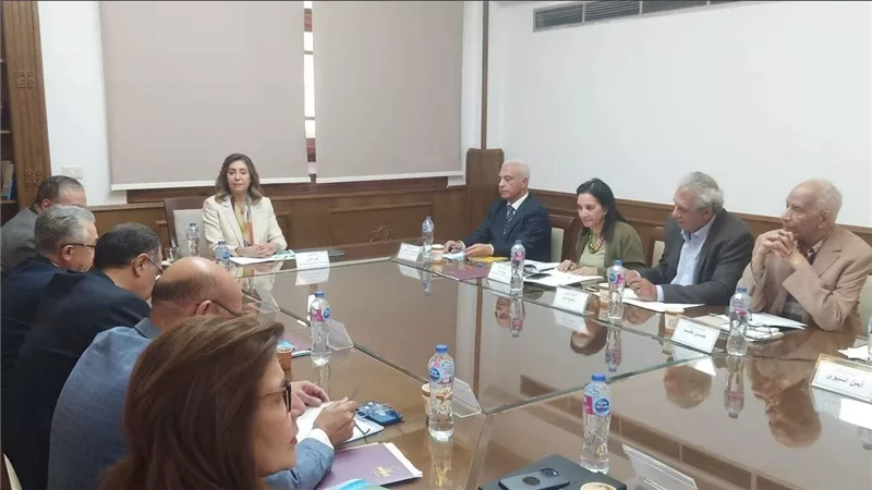 وزيرة الثقافة تجتمع مع اللجنة العليا للمرصد الثقافي لمناقشة آليات الإعداد لتقرير الحالة الثقافية لمصر