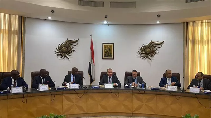 رئيس صندوق التنمية الحضرية يستقبل وزير الأشغال العامة والعمران والإسكان الأنجولي 