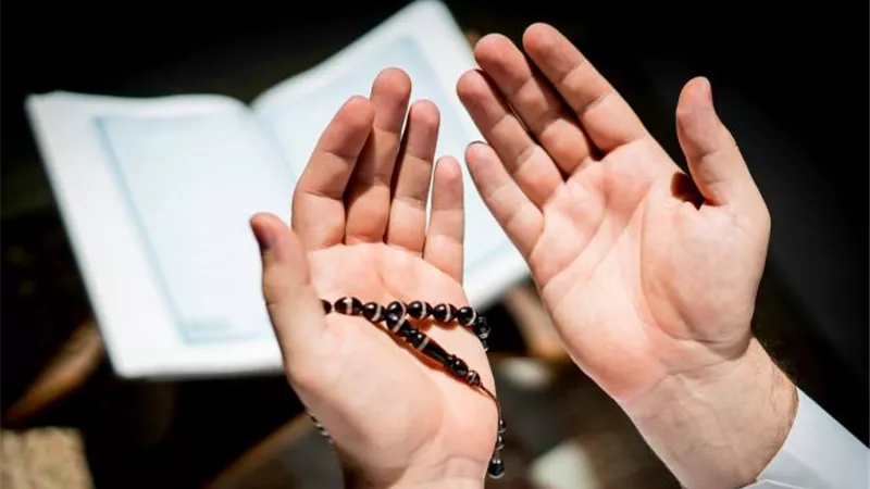 دعاء الامتحان.. كلمات رددها قبل وأثناء اللجنة
