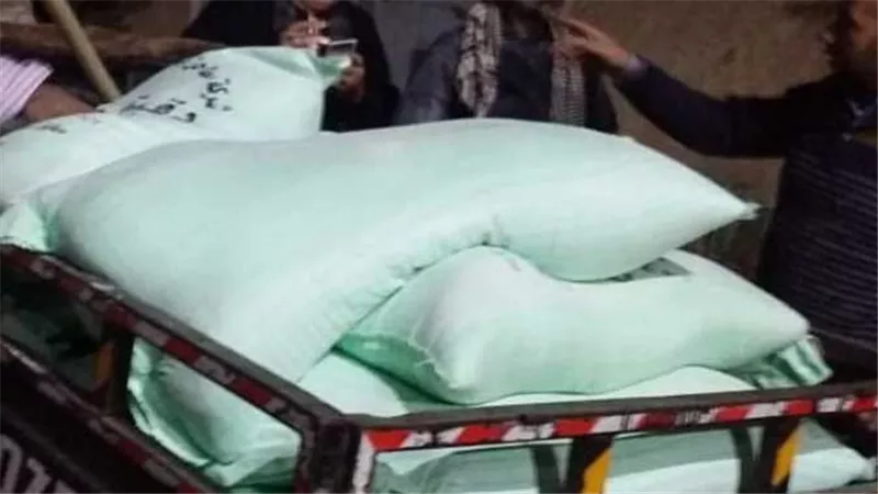 ضبط 21 شيكارة دقيق بلدى مدعم قبل بيعها بالسوق السوداء بالغربية 