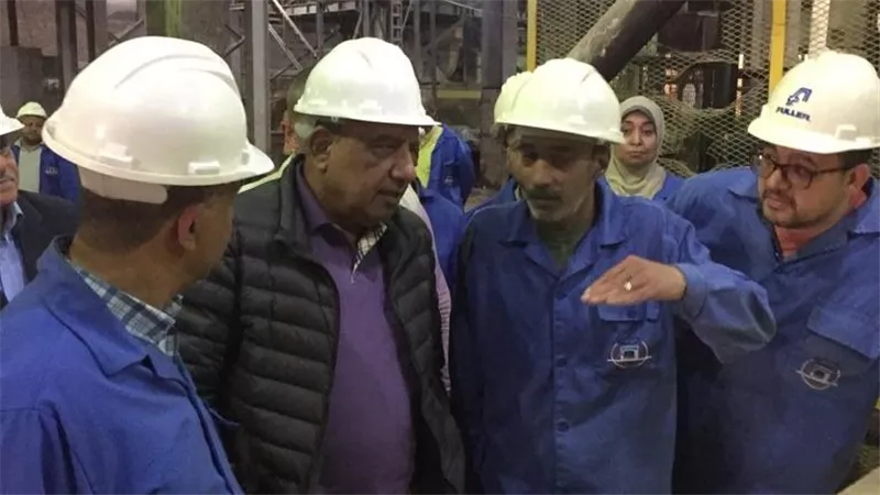 عصمت: تطوير الشركة وإدخال تكنولوجيا جديدة لزيادة حجم الصادرات 