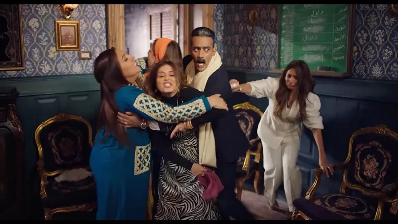 زوجات جعفر العمدة.. حقيقة خلاف مي كساب وزينة