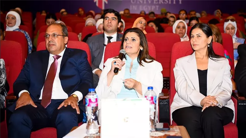 وزيرة الهجرة تؤكد اعتزازها بجميع المصريين بالخارج من ذوي الهمم 
