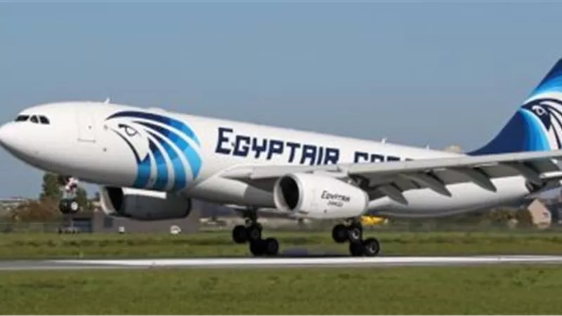 مصر للطيران للشحن الجوى تستأنف رحلاتها إلى مطار معيتيقة الليبي