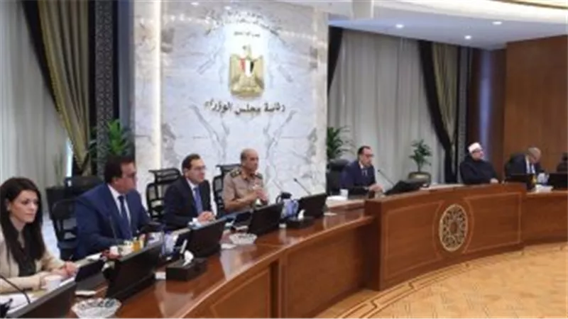 رئيس الوزراء يتابع تنفيذ جهود جذب وتعظيم سياحة اليخوت