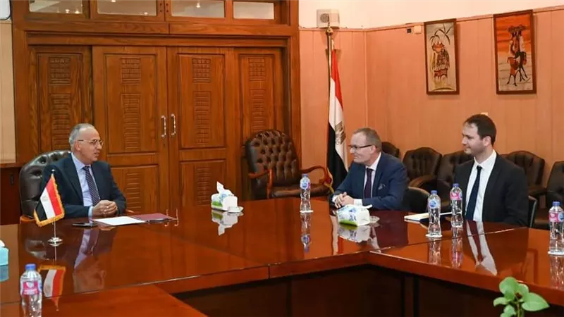 سويلم يبحث مع سفير دولة التشيك سبل تعزيز التعاون المشترك بين البلدين