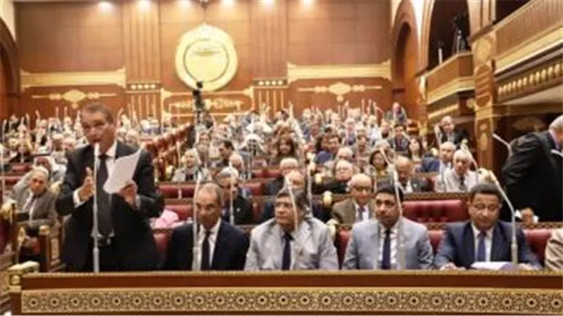 الشيوخ يقرر إعادة تقرير 