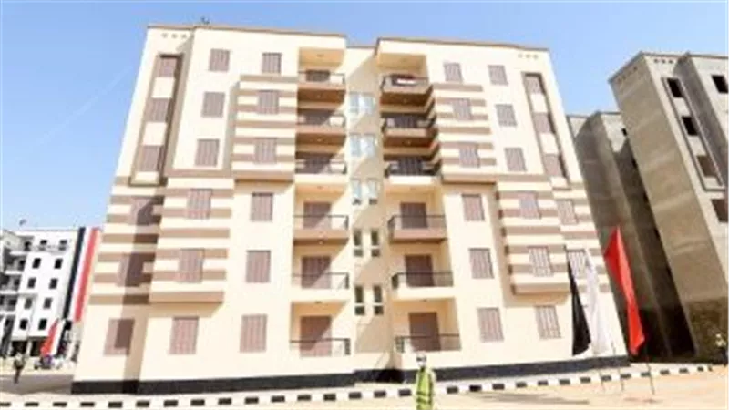 الإسكان: بدء تسليم أراضى الإسكان المتميز بمنطقة شمال المطار بأكتوبر الجديدة